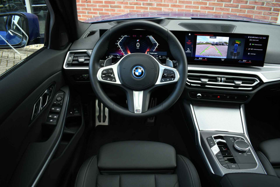 BMW 3 Serie Touring 330e M-Sport Pano ACC H/K El-zetels HUD Dravitgrau 19inch