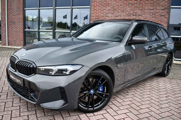 BMW 3 Serie Touring 330e M-Sport Pano ACC H/K El-zetels HUD Dravitgrau 19inch