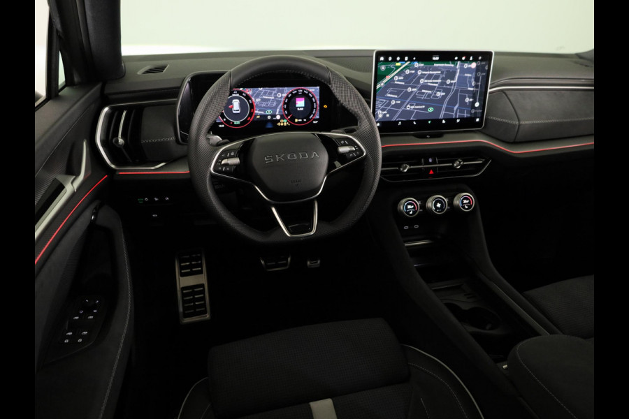 Škoda Kodiaq 1.5 TSI MHEV 150pk Sportline Business 7p | Derde zitrij | Panoramadak | Trekhaak | Light & View | Elek. bestuurdersstoel | Adaptive Cruise | Blind Spot |