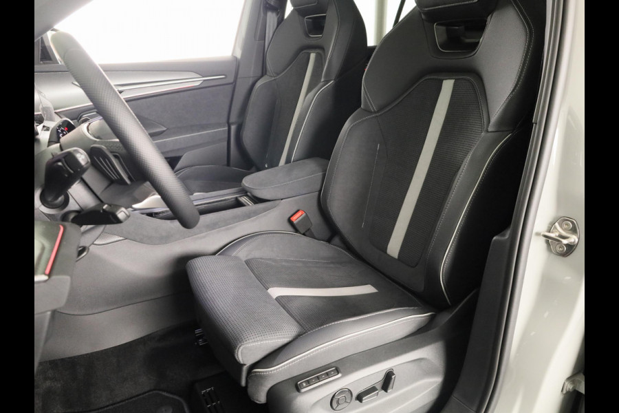 Škoda Kodiaq 1.5 TSI MHEV 150pk Sportline Business 7p | Derde zitrij | Panoramadak | Trekhaak | Light & View | Elek. bestuurdersstoel | Adaptive Cruise | Blind Spot |