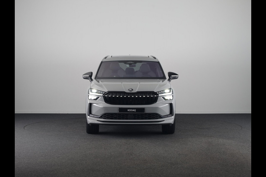 Škoda Kodiaq 1.5 TSI MHEV 150pk Sportline Business 7p | Derde zitrij | Panoramadak | Trekhaak | Light & View | Elek. bestuurdersstoel | Adaptive Cruise | Blind Spot |