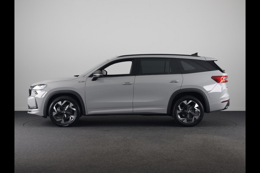 Škoda Kodiaq 1.5 TSI MHEV 150pk Sportline Business 7p | Derde zitrij | Panoramadak | Trekhaak | Light & View | Elek. bestuurdersstoel | Adaptive Cruise | Blind Spot |