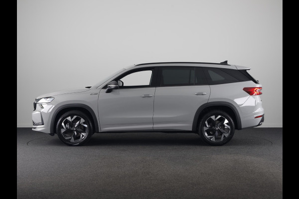 Škoda Kodiaq 1.5 TSI MHEV 150pk Sportline Business 7p | Derde zitrij | Panoramadak | Trekhaak | Light & View | Elek. bestuurdersstoel | Adaptive Cruise | Blind Spot |