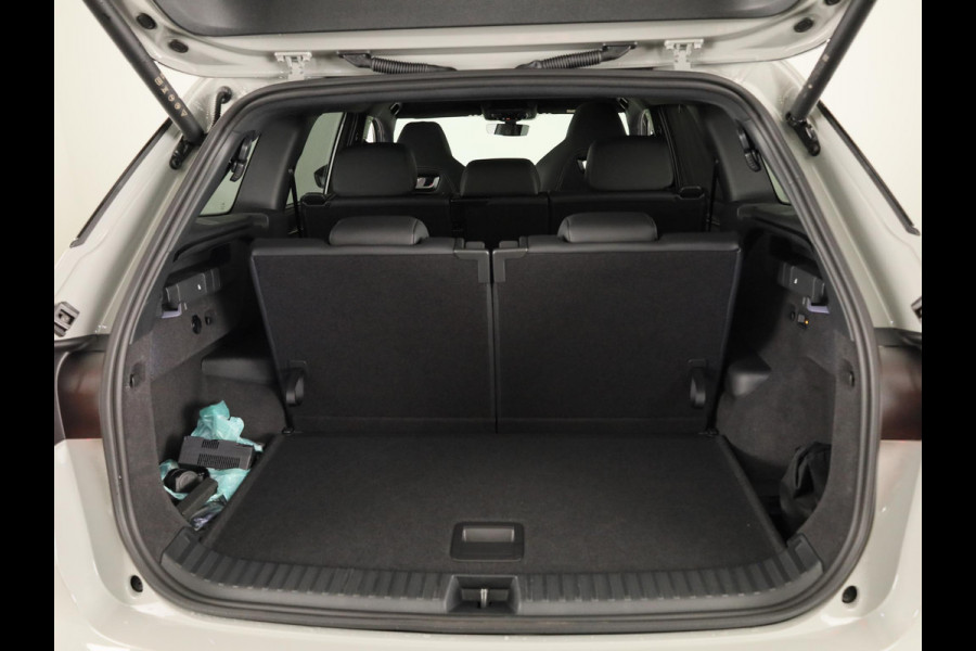 Škoda Kodiaq 1.5 TSI MHEV 150pk Sportline Business 7p | Derde zitrij | Panoramadak | Trekhaak | Light & View | Elek. bestuurdersstoel | Adaptive Cruise | Blind Spot |