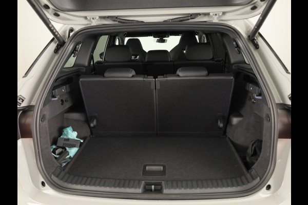 Škoda Kodiaq 1.5 TSI MHEV 150pk Sportline Business 7p | Derde zitrij | Panoramadak | Trekhaak | Light & View | Elek. bestuurdersstoel | Adaptive Cruise | Blind Spot |
