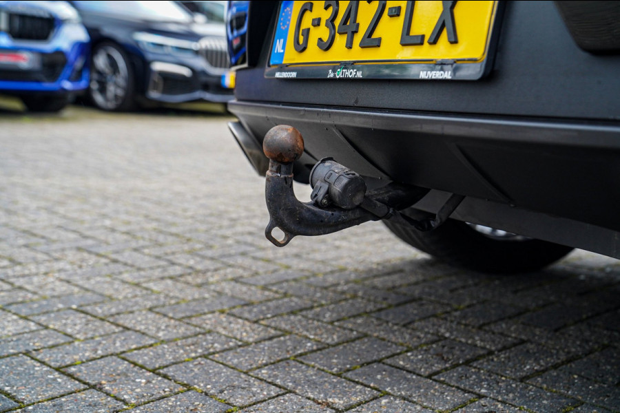 Porsche Macan 3.0 S | Panorama | Facelift | Luxe Leder | Camera | Lane assist | Bose Sound | Cruise control adaptief | Luchtvering