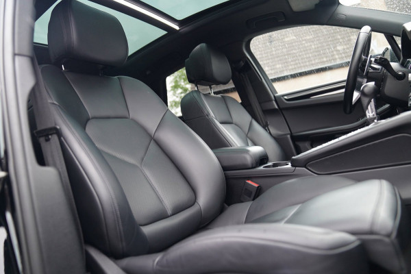 Porsche Macan 3.0 S | Panorama | Facelift | Luxe Leder | Camera | Lane assist | Bose Sound | Cruise control adaptief | Luchtvering