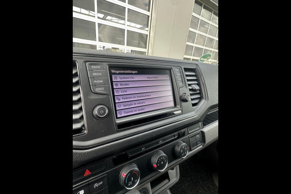 Volkswagen Crafter 35t L4H3 Highline > 177pk/Automaat/Trekhaak/Camera/P Sensoren