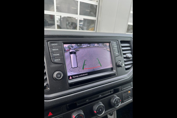 Volkswagen Crafter 35t L4H3 Highline > 177pk/Automaat/Trekhaak/Camera/P Sensoren