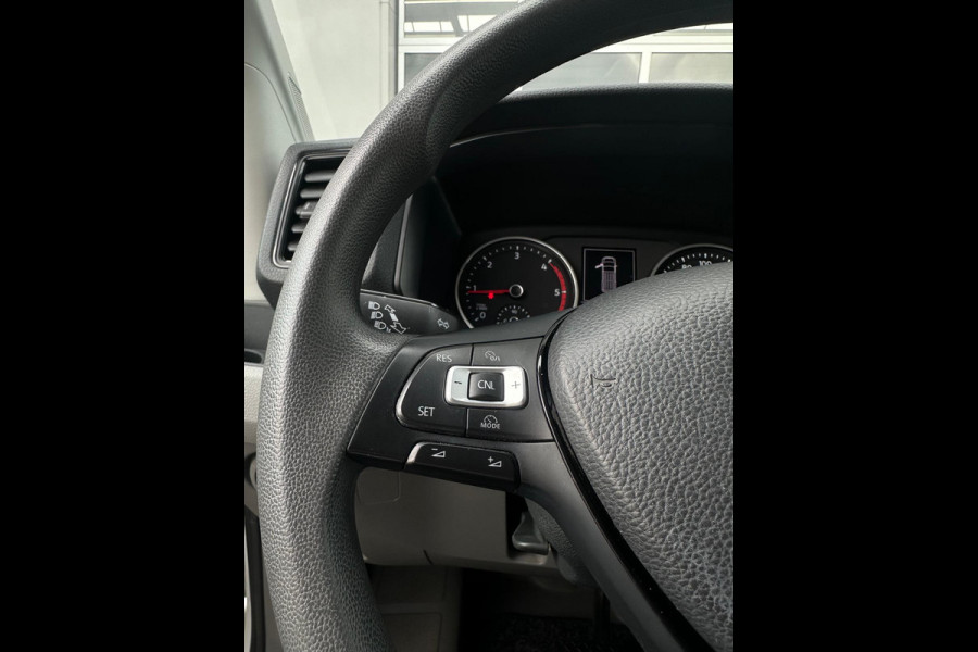 Volkswagen Crafter 35t L4H3 Highline > 177pk/Automaat/Trekhaak/Camera/P Sensoren