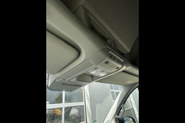 Volkswagen Crafter 35t L4H3 Highline > 177pk/Automaat/Trekhaak/Camera/P Sensoren