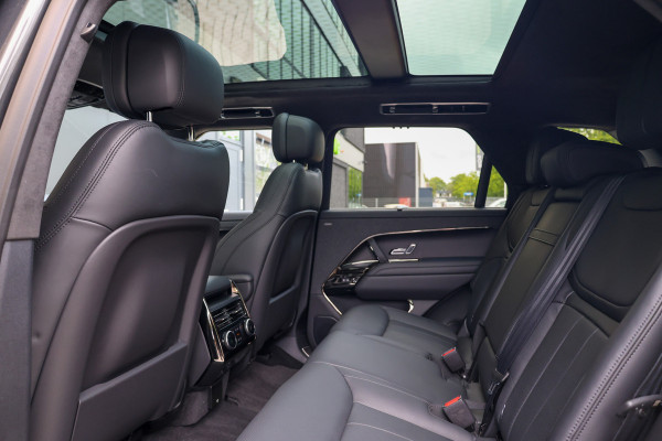Land Rover Range Rover Sport 3.0 P550e Autobiography PHEV | BTW | VOL! | MASSAGE | 24'' VOSSEN | 4X STOELKOELING | HUD | SOFT-CLOSE |