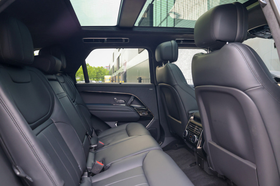 Land Rover Range Rover Sport 3.0 P550e Autobiography PHEV | BTW | VOL! | MASSAGE | 24'' VOSSEN | 4X STOELKOELING | HUD | SOFT-CLOSE |