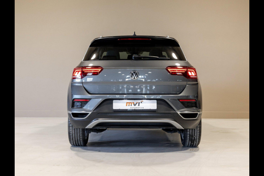 Volkswagen T-Roc 1.5 TSI Style / 150pk / Panorama dak / Lederen bekleding / Achteruitrijcamera / Stoelverwarming / Cruise