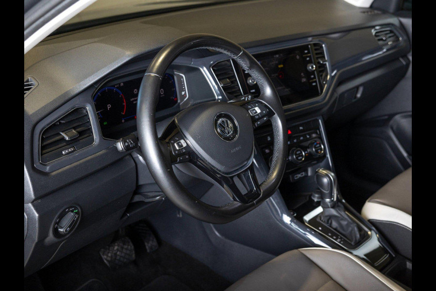 Volkswagen T-Roc 1.5 TSI Style / 150pk / Panorama dak / Lederen bekleding / Achteruitrijcamera / Stoelverwarming / Cruise