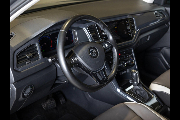 Volkswagen T-Roc 1.5 TSI Style / 150pk / Panorama dak / Lederen bekleding / Achteruitrijcamera / Stoelverwarming / Cruise