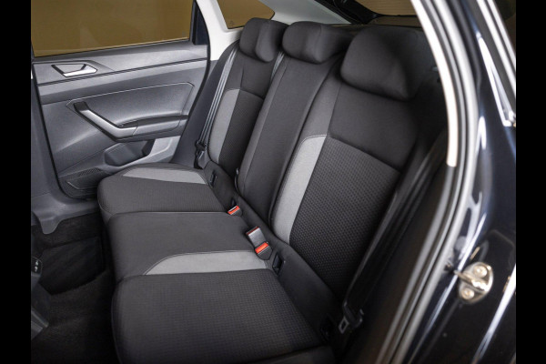 Volkswagen Taigo 1.0 TSI Life Business / 110pk / Achteruitrij camera / Automatische klimaatregeling /