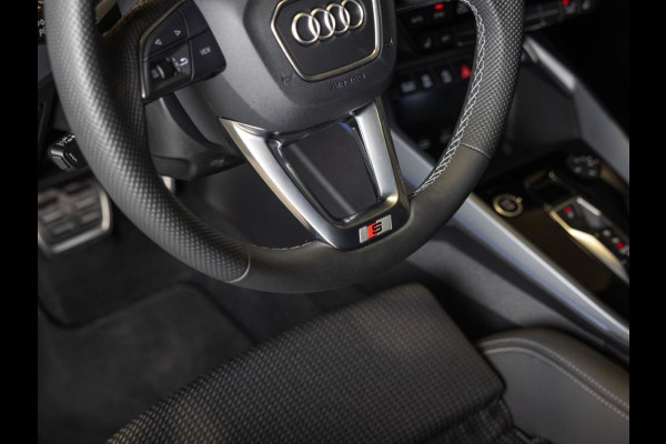 Audi A3 Sportback 35 TFSI 2x S-Line edition / 150pk / Panorama dak / Sonos / Achteruitrij camera /