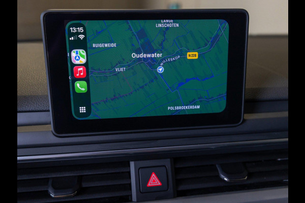 Audi A4 Limousine 35 TFSI Launch edition Business / 150pk / Clima / Apple Carplay / Cruise