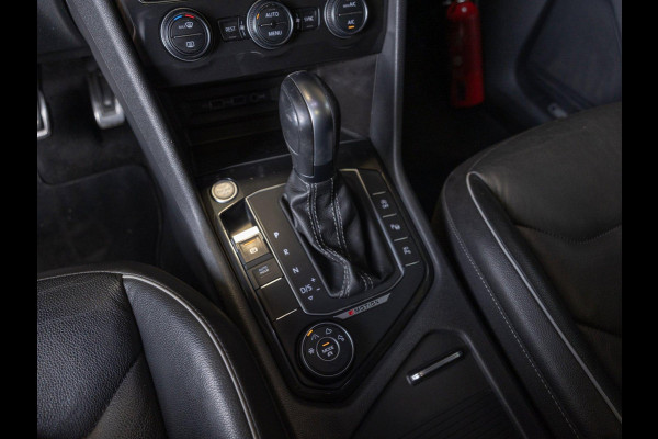 Volkswagen Tiguan 2.0 TSI 4Motion 2x R-Line / 230pk / Panorama dak / Rondomzicht camera / Dynaudio /