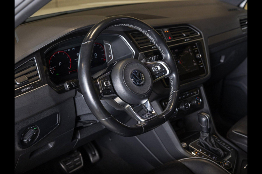Volkswagen Tiguan 2.0 TSI 4Motion 2x R-Line / 230pk / Panorama dak / Rondomzicht camera / Dynaudio /
