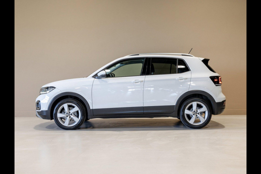 Volkswagen T-Cross 1.5 TSI Style / 150pk / Achteruitrijcamera / Apple Carplay