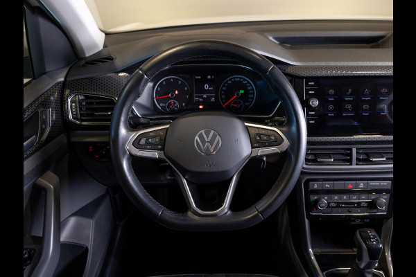 Volkswagen T-Cross 1.5 TSI Style / 150pk / Achteruitrijcamera / Apple Carplay