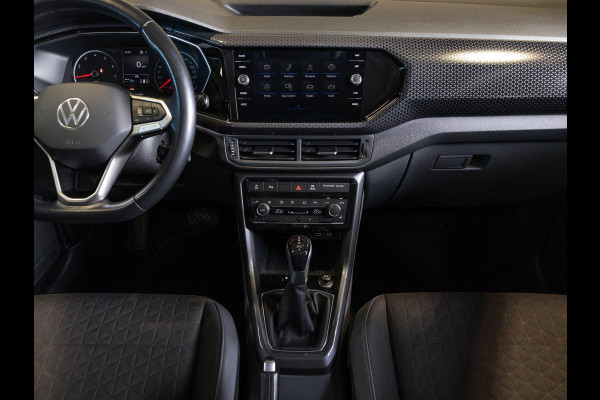 Volkswagen T-Cross 1.5 TSI Style / 150pk / Achteruitrijcamera / Apple Carplay