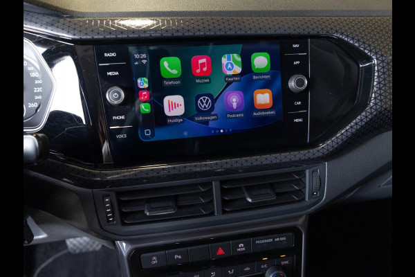 Volkswagen T-Cross 1.5 TSI Style / 150pk / Achteruitrijcamera / Apple Carplay