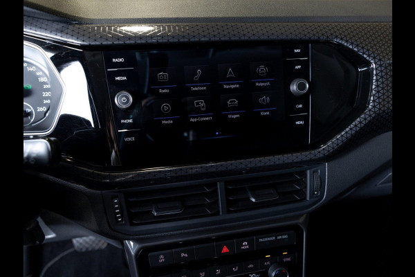 Volkswagen T-Cross 1.5 TSI Style / 150pk / Achteruitrijcamera / Apple Carplay