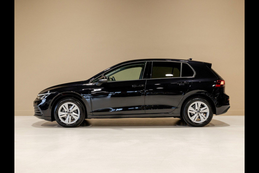 Volkswagen Golf 1.0 TSI Life / 110pk / Cruise / Airco / Klimaatregeling / Navigatie / Apple Carplay