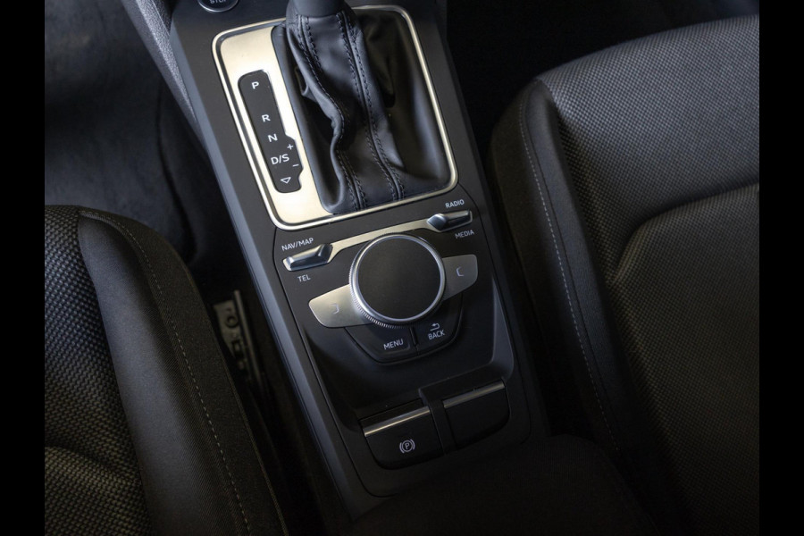 Audi Q2 35 TFSI S-Line Edition / 150pk / Cruise / Trekhaak / Navigatie