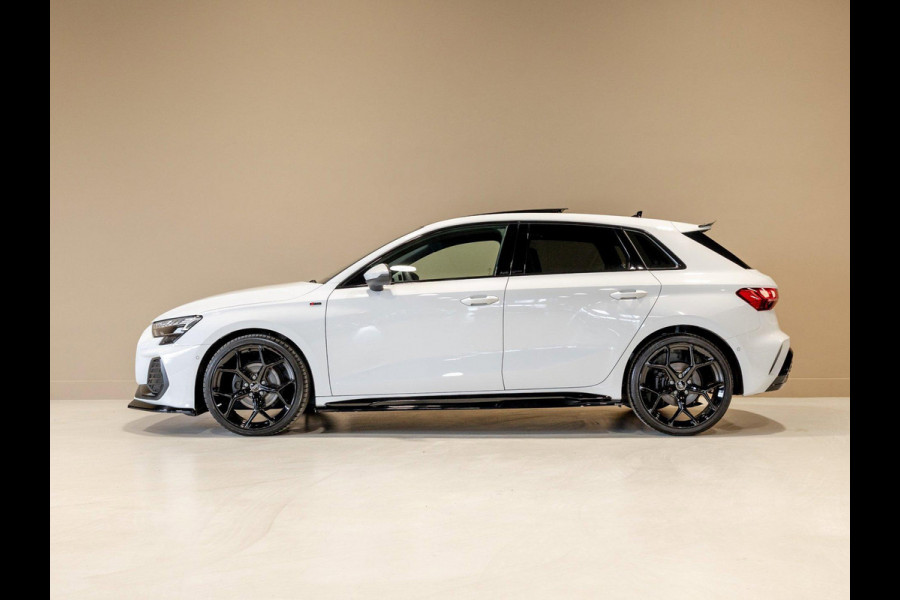 Audi A3 Sportback 35 TFSI 2x S-Line edition / 150pk / Maxton / Panorama dak / Sonos / Achteruitrij camera /