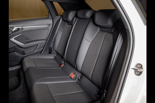 Audi A3 Sportback 35 TFSI 2x S-Line edition / 150pk / Maxton / Panorama dak / Sonos / Achteruitrij camera /
