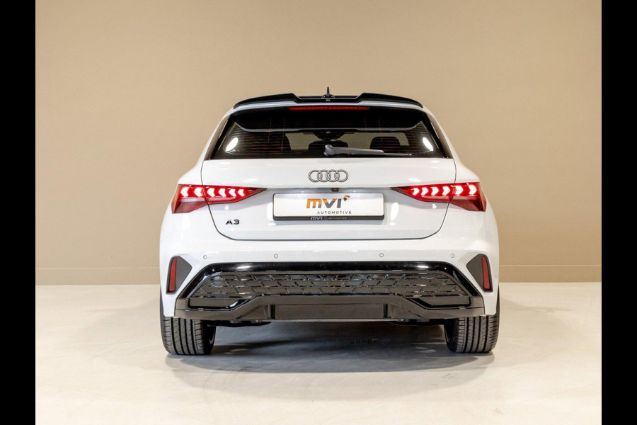 Audi A3 Sportback 35 TFSI 2x S-Line edition / 150pk / Maxton / Panorama dak / Sonos / Achteruitrij camera /