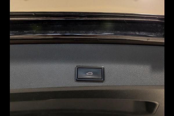 Seat Ateca 150pk / Panoramadak / Achteruitrij camera / Adaptieve cruise control