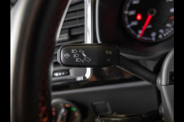 Seat Ateca 150pk / Panoramadak / Achteruitrij camera / Adaptieve cruise control
