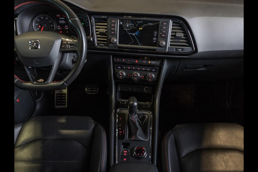 Seat Ateca 150pk / Panoramadak / Achteruitrij camera / Adaptieve cruise control