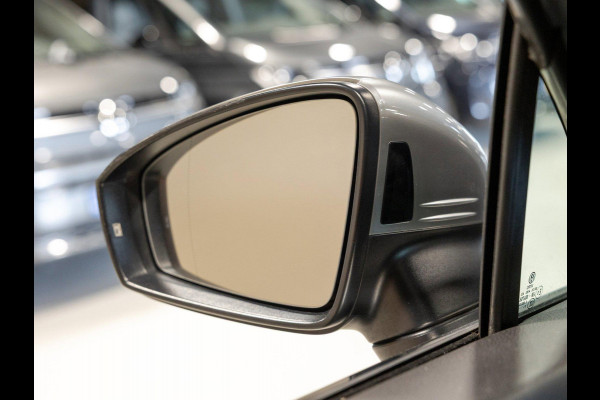 Volkswagen Tiguan Allspace 2.0 TSI 4Motion Highline 7 pers. / 180pk. / Head-up display / Apple Carplay / Trekhaak