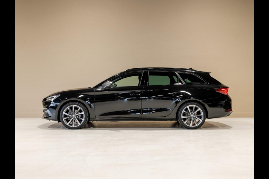 Seat Leon Sportstourer 1.5 TSI FR / 150pk / Stoel en stuur verwaming / Achteruitrij camera /