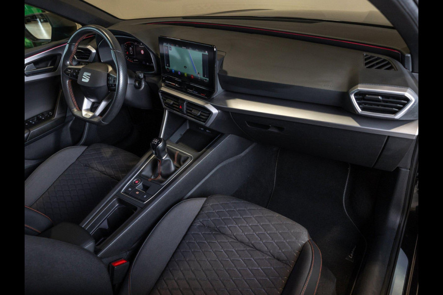Seat Leon Sportstourer 1.5 TSI FR / 150pk / Stoel en stuur verwaming / Achteruitrij camera /