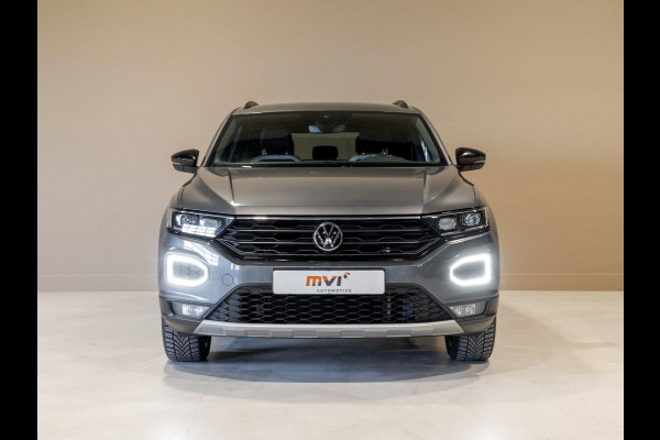 Volkswagen T-Roc Sport / 150pk / Achteruitrij camera / Virtual cockpit / Adaptieve cruise control /