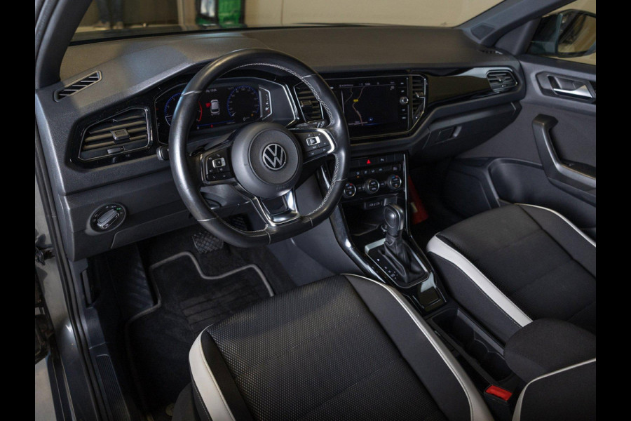 Volkswagen T-Roc Sport / 150pk / Achteruitrij camera / Virtual cockpit / Adaptieve cruise control /