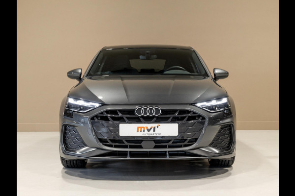 Audi A3 Sportback 35 TFSI 2x S-Line edition / 150pk / Panorama dak / Sonos / Achteruitrij camera /