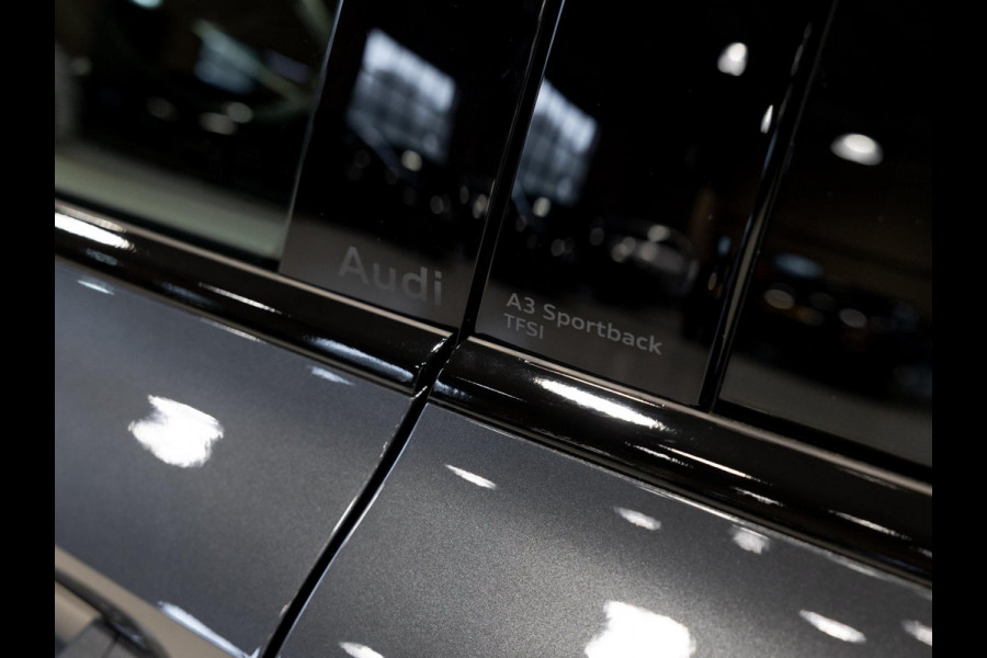 Audi A3 Sportback 35 TFSI 2x S-Line edition / 150pk / Panorama dak / Sonos / Achteruitrij camera /