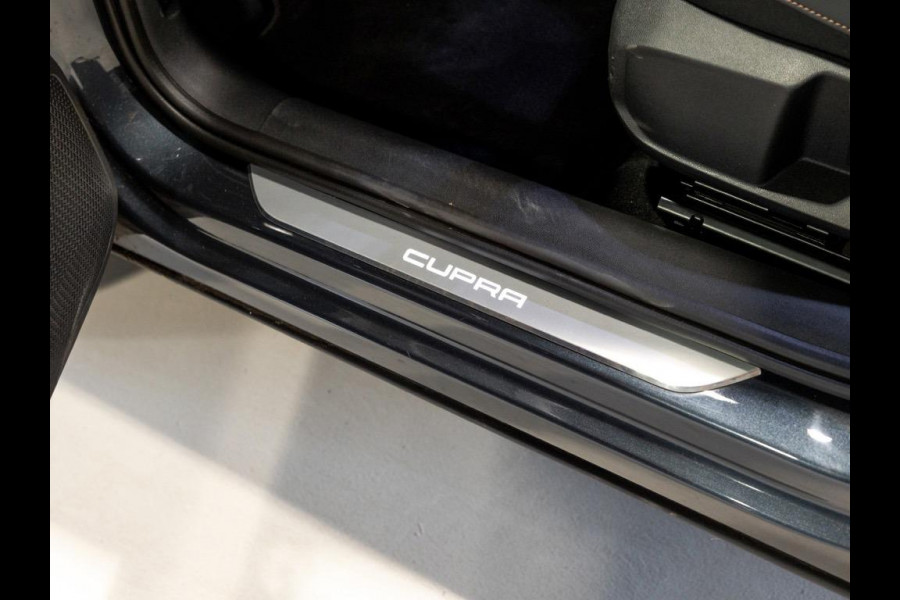 CUPRA Formentor 150pk / Adaptieve cruise control / Keyless / Stuurwielverwarming