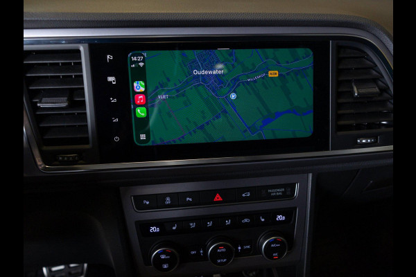 Seat Ateca 1.5 TSI FR Business Intense / 150pk / Panorama dak / Achteruitrij camera / Stoel en stuur verwarming /