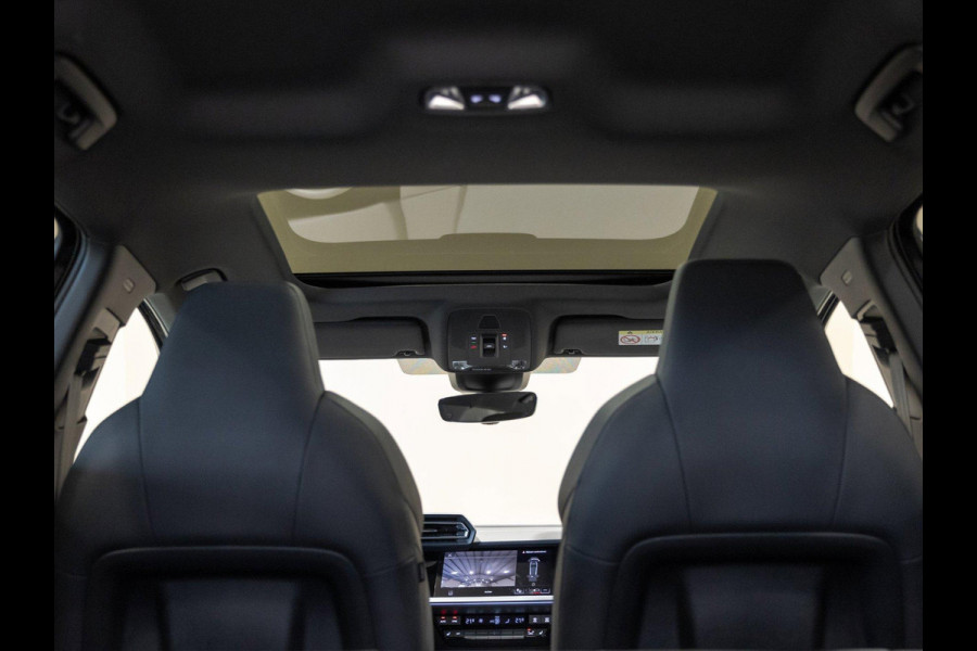 Audi A3 Sportback 35 TFSI 2x S-Line edition / 150pk / Panorama dak / Sonos / Achteruitrij camera /