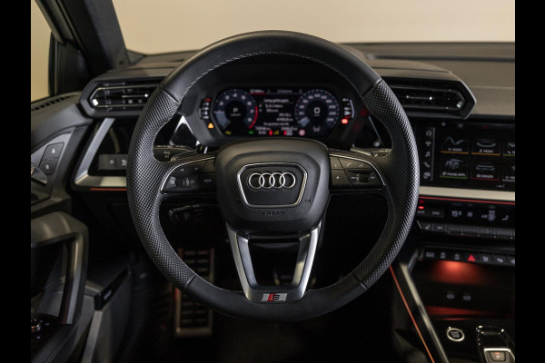Audi A3 Sportback 35 TFSI S-Line edition / 150pk / Panorama dak / Sonos / Achteruitrij camera /