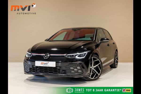 Volkswagen Golf 2.0 TSI GTI / 245pk / Achteruitrij camera / Dodehoek assistent / Stoel en stuurverwarming /